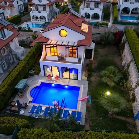 Lorenzo- 4 Bedroom Holiday Villa In Hisaronu Fethiye Bagian luar foto