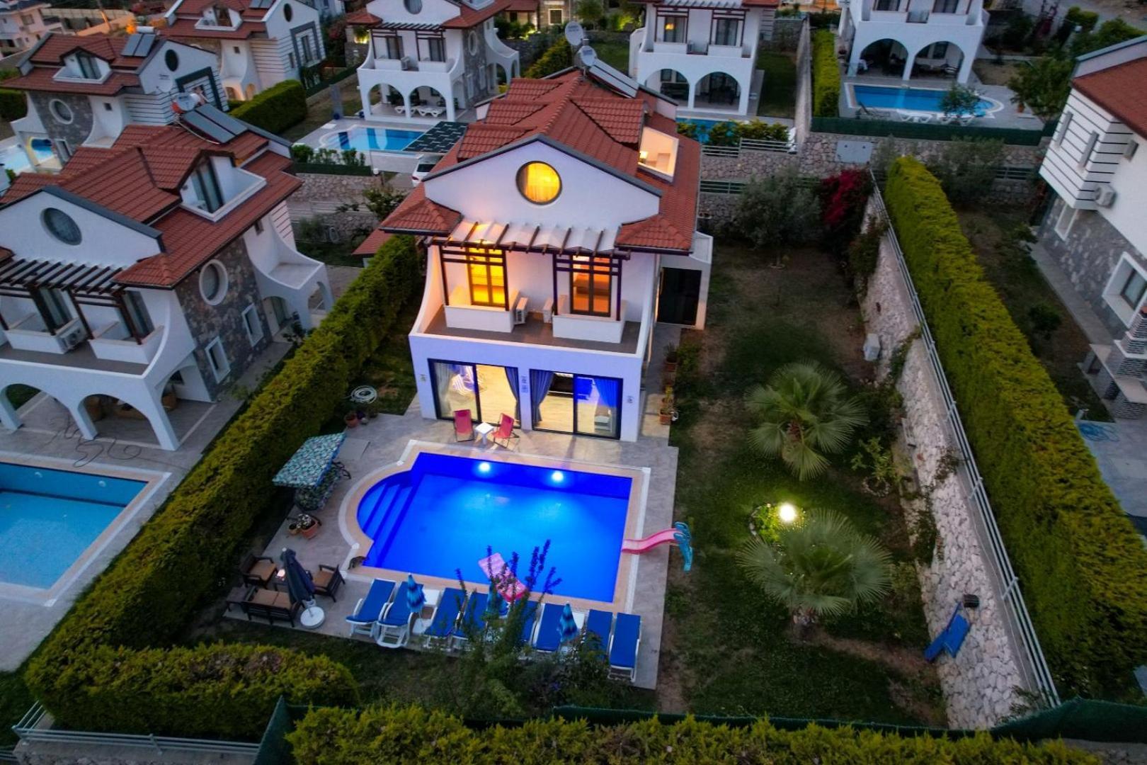 Lorenzo- 4 Bedroom Holiday Villa In Hisaronu Fethiye Bagian luar foto