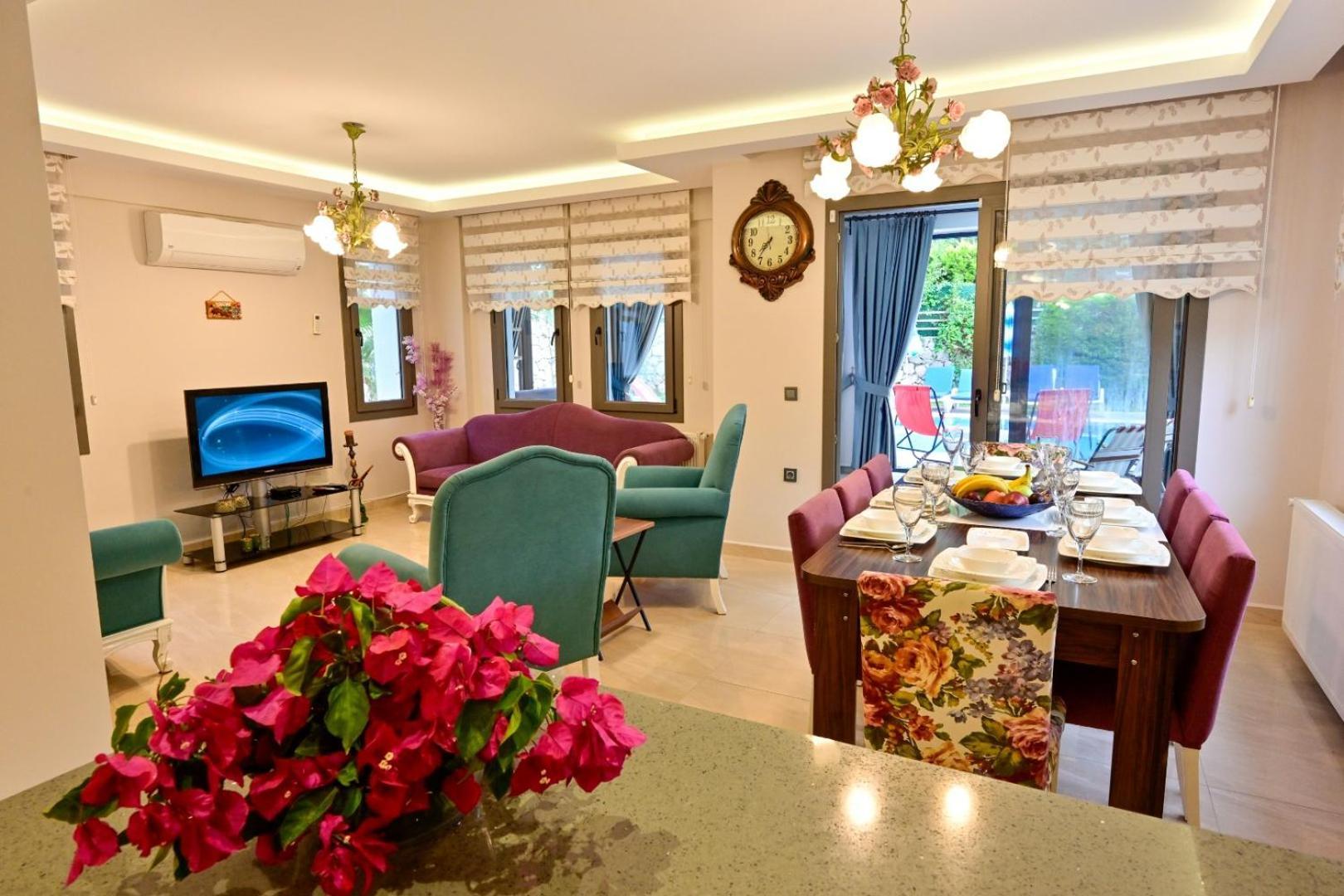 Lorenzo- 4 Bedroom Holiday Villa In Hisaronu Fethiye Bagian luar foto